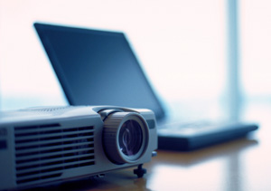 Your computer must support dual monitor display and be connected to the projector.